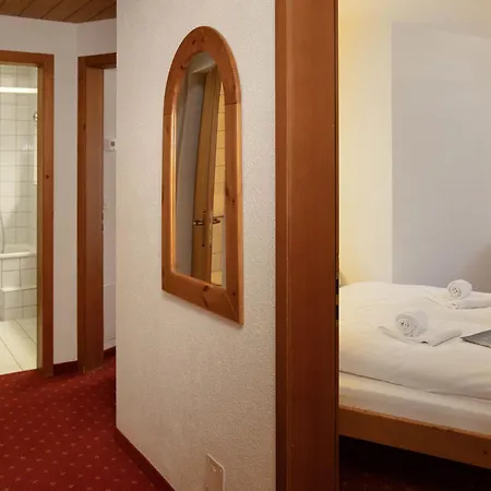 Abendrot Apartments-25 By Interhome شقة جريندلوالد